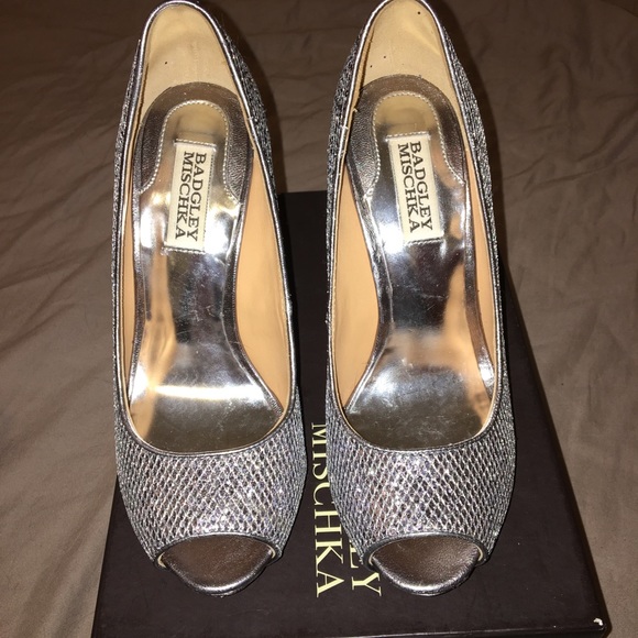 Badgley Mischka Humbie II Smoke Glitter Heels - Picture 2 of 5